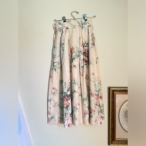 1980s Vintage Stephanie Queller Floral Rose Skirt